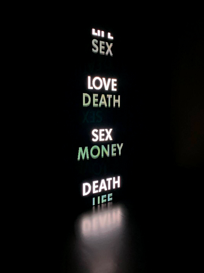 Dumb Type「LOVE / SEX / DEATH / MONEY / LIFE」 | Photo ©dotphob