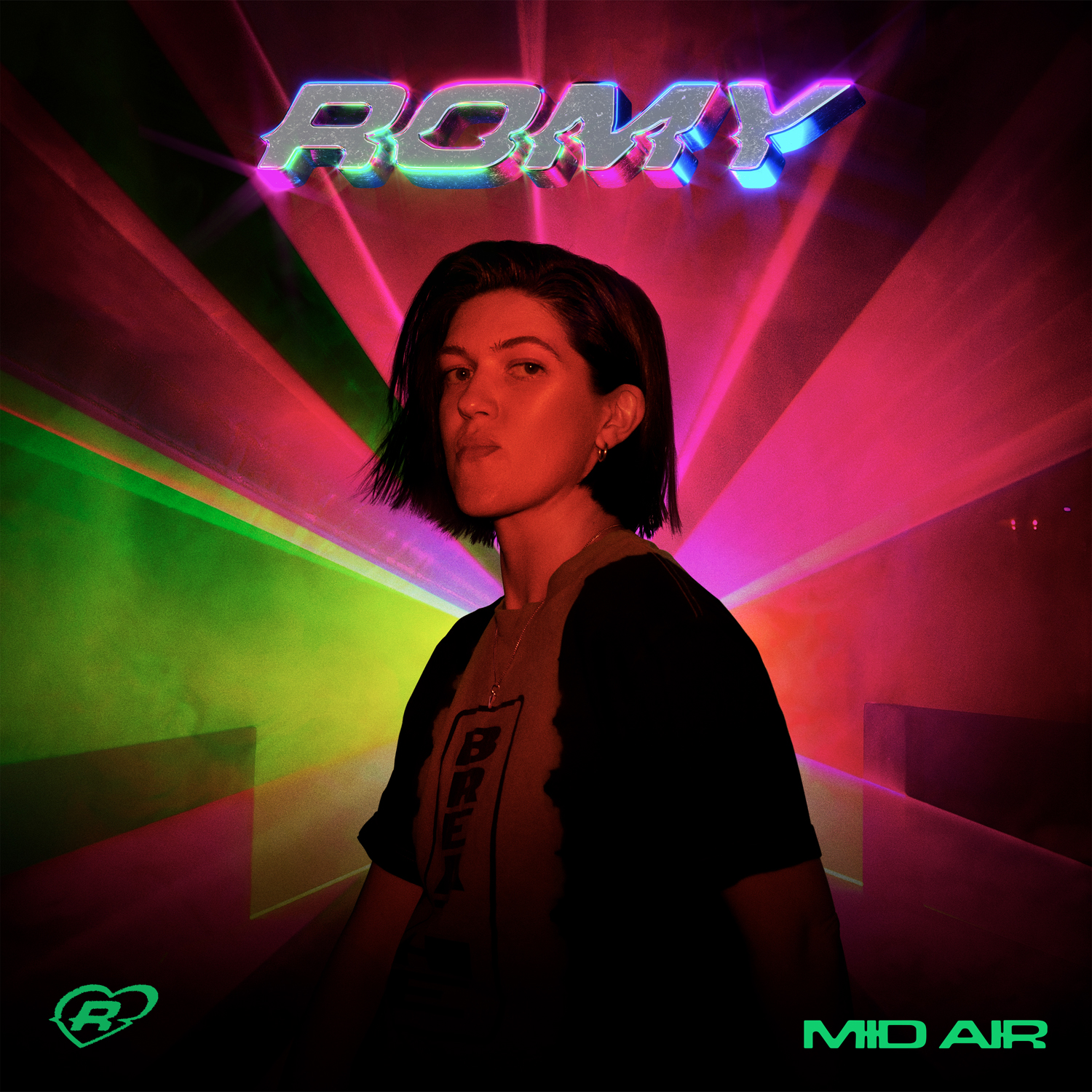 Romy 'Mid Air'