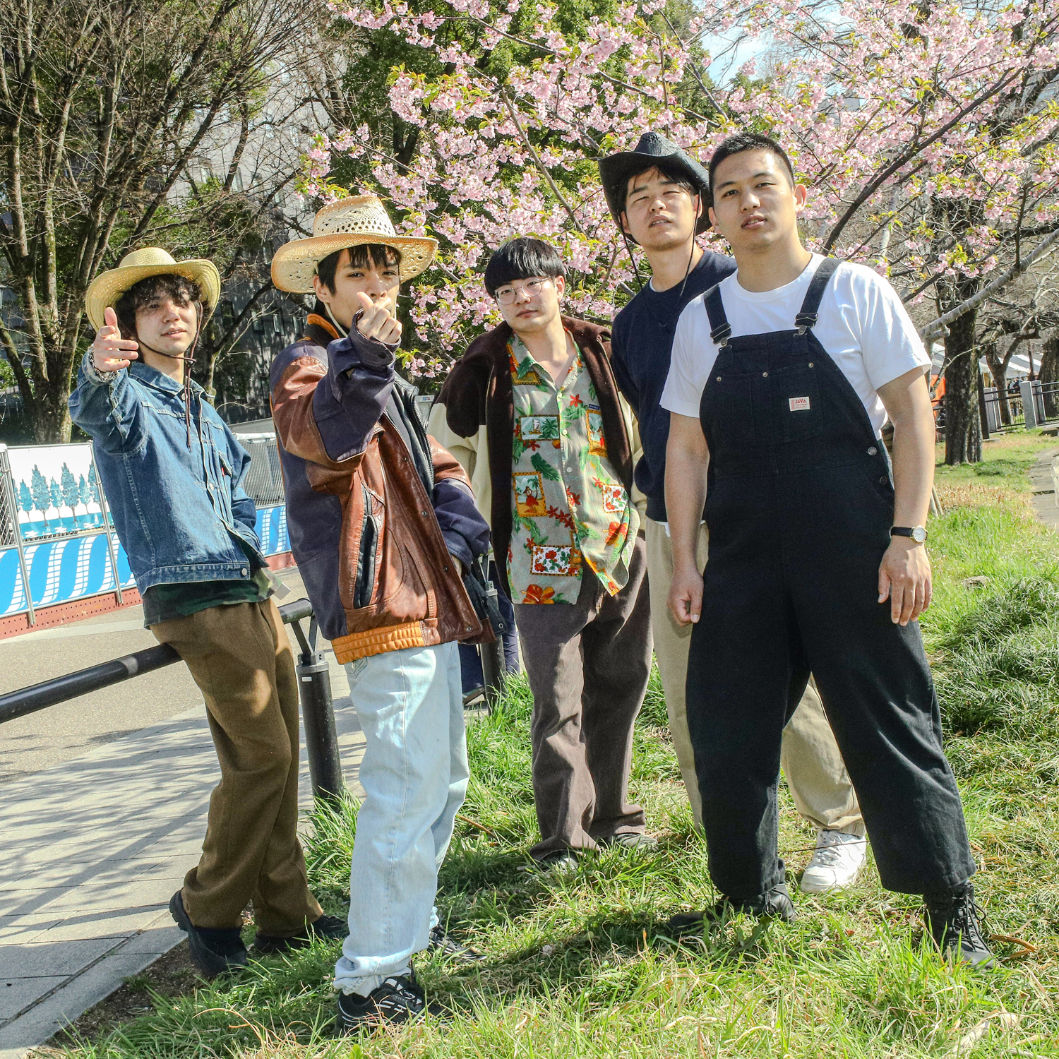 bringlife (10,10,10 + nul) + PICNIC YOU (下田開登 + 田嶋周造) + 没 aka NGS | Photo ©Julian Seslco