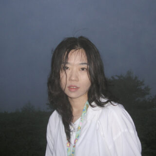 李 静文
