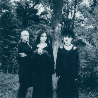 Sex Virgin Killer | Photo ©YOU (華服変身写真館 祐宮城)