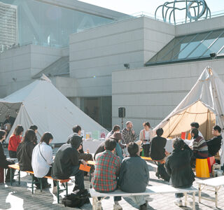 「TOKYO ART BOOK FAIR 2025」Sunken Lounge | Photo ©Hajime Kato