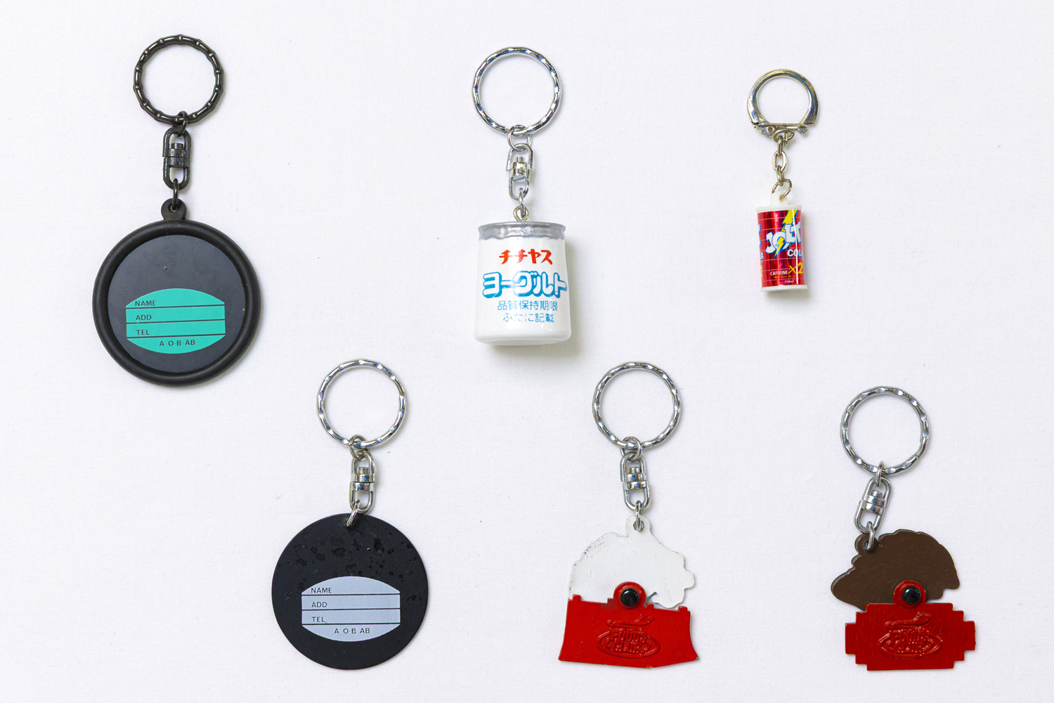 『珍キーホルダー』 | Photo ©畔柳純子