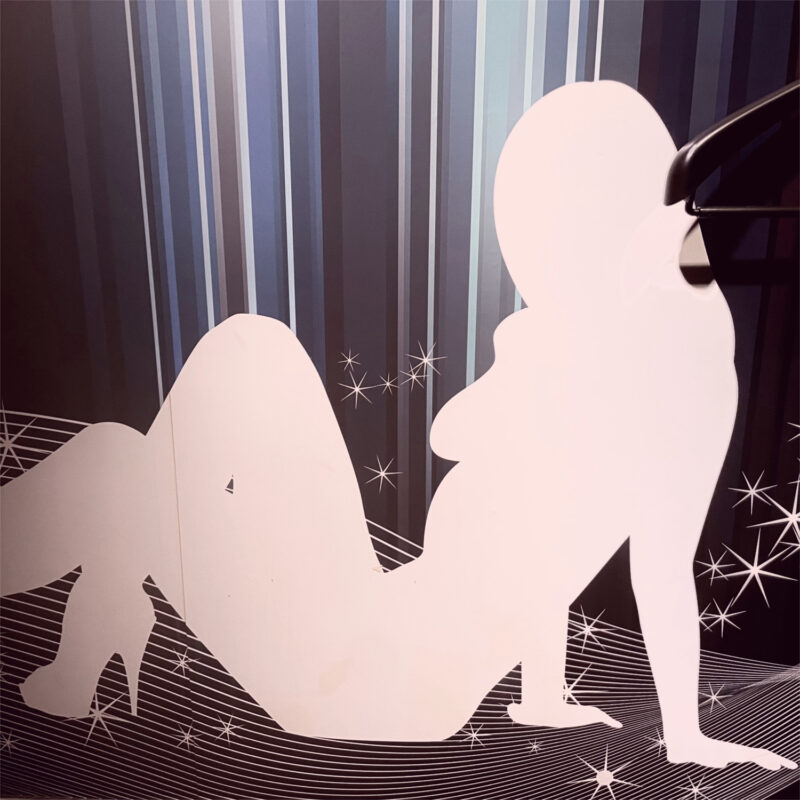 Le Makeup 'block party'