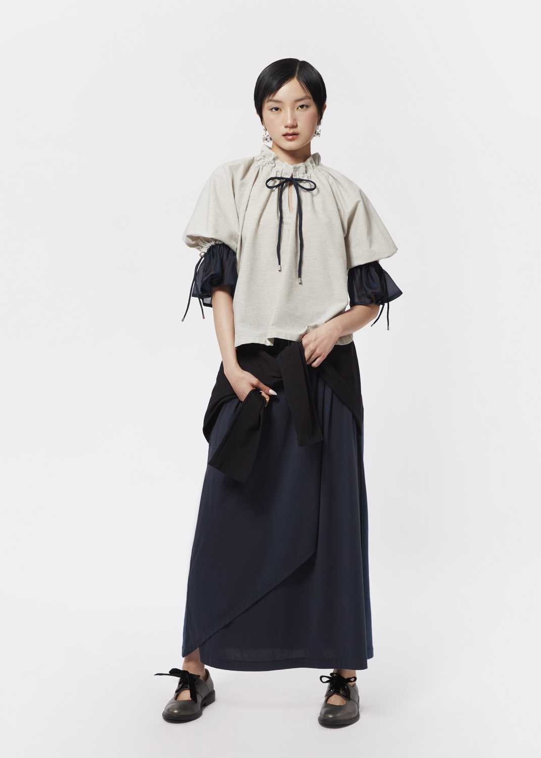 VL BY VEE 2026 Collection "REPEAT RHYTHM"