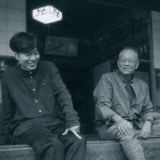 Aus Isoda (aus × 磯田健一郎)