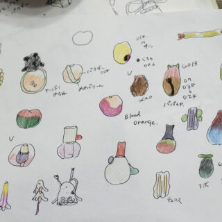 Yuri Iwamoto 個展「Living Tree」出展予定作品スケッチ
