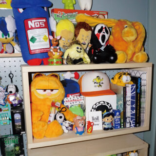 CORNER BOOKS