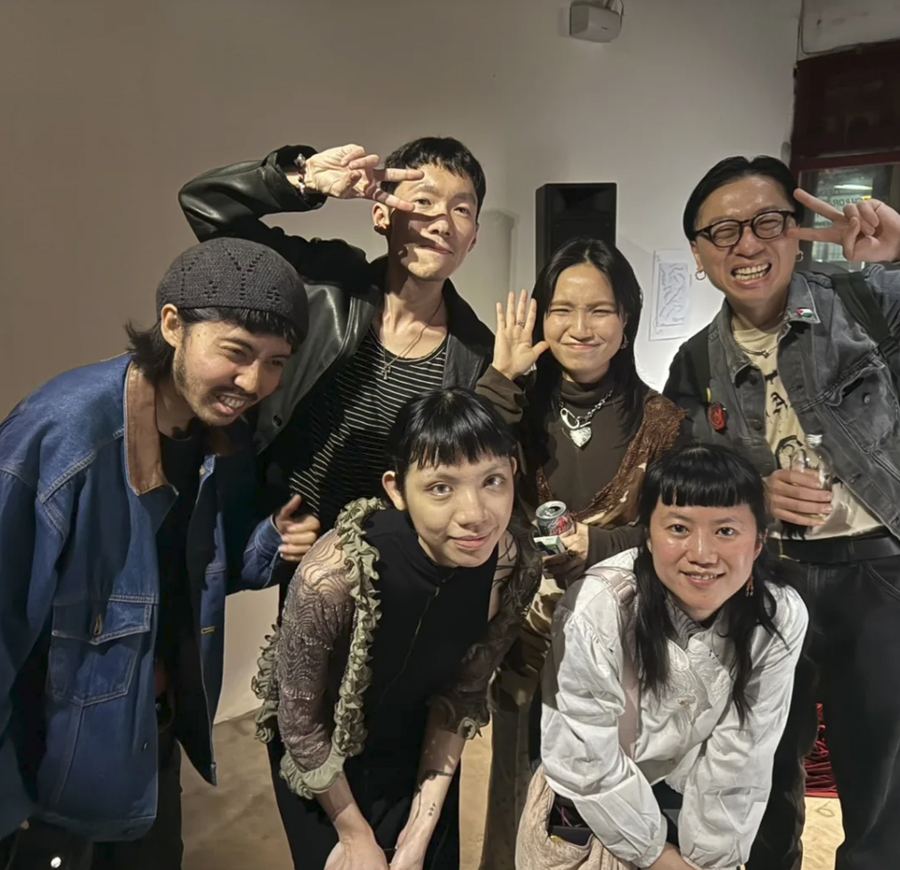 Zie | ソロ台湾ツアーでお世話になったみなさんと