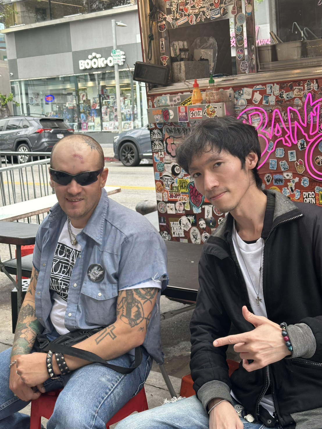 Adam Barnes (GAG) + Zie